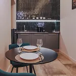 Palazzo 38 Apartman *